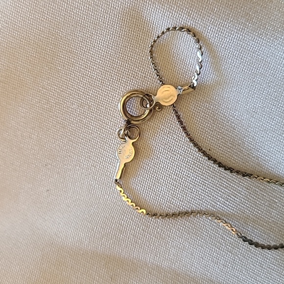 14K GF Teardrop pendant necklace - Picture 3 of 6